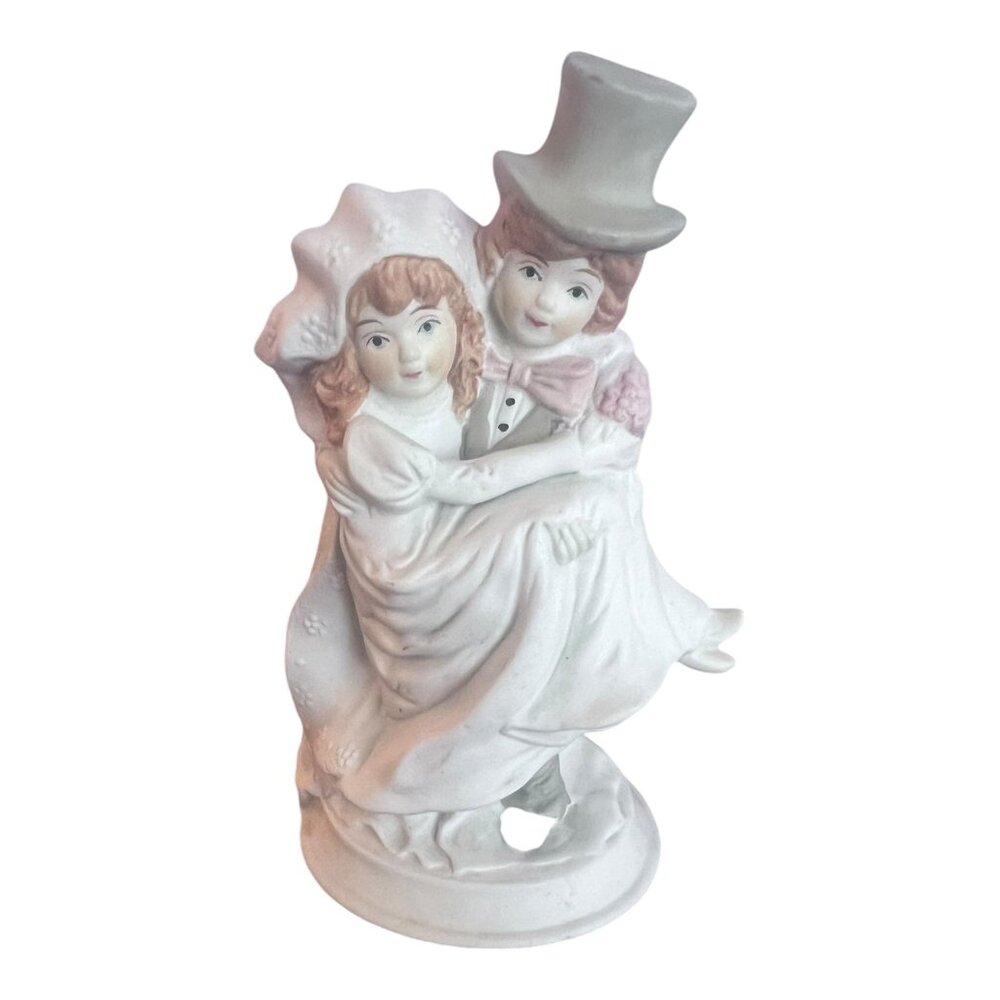 Vintage Top Hat Bride and Groom Ceramic Figurine Creative Products